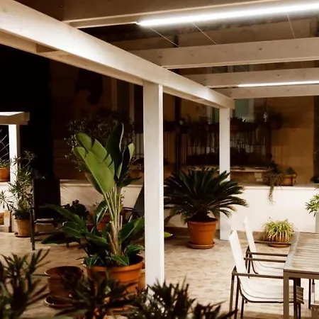 Paranza Apartment *