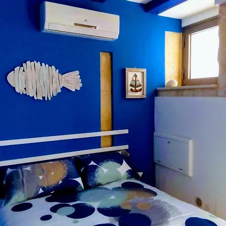 Paranza Apartment