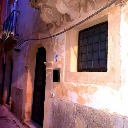 Apartment Paranza *