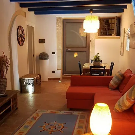 Paranza Apartment *